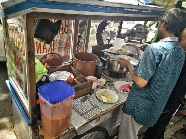 baso tahu mang ade
