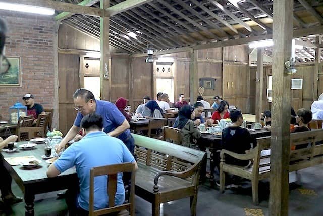 cafe di selaman