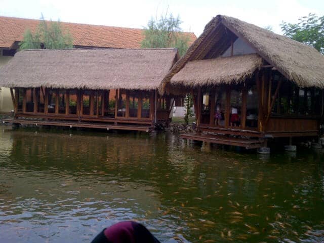 telaga sampreun