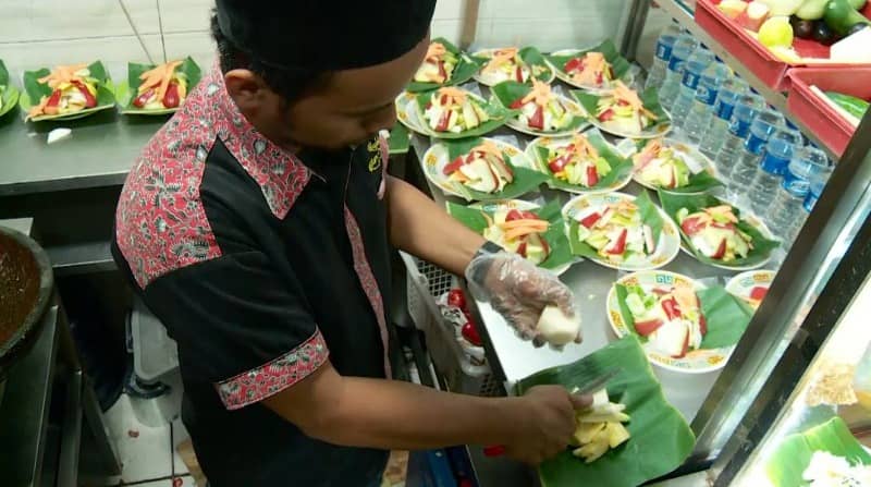 rujak kolam medan