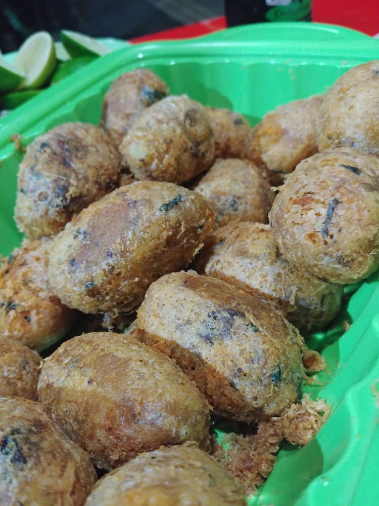 SOP LIDAH khas Makassar