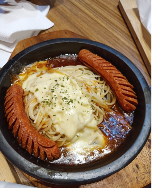 master cheese pizza