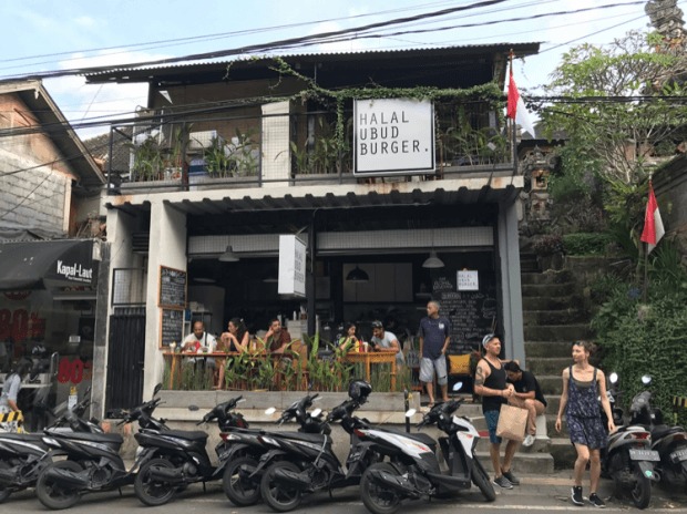 lokasi ubud burger
