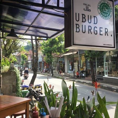 lokasi ubud burger