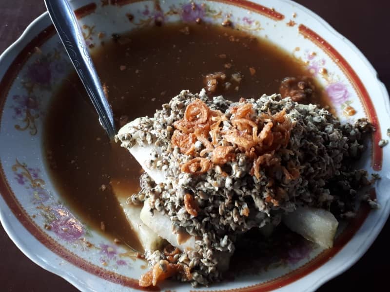 lontong kupang 354 Pak H Woko surabaya
