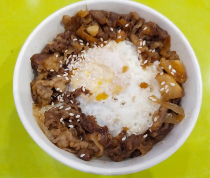 makqu kitchen gresik