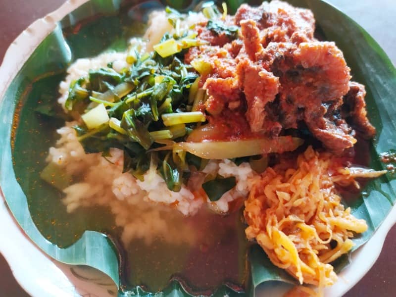 sego menir khas gresik