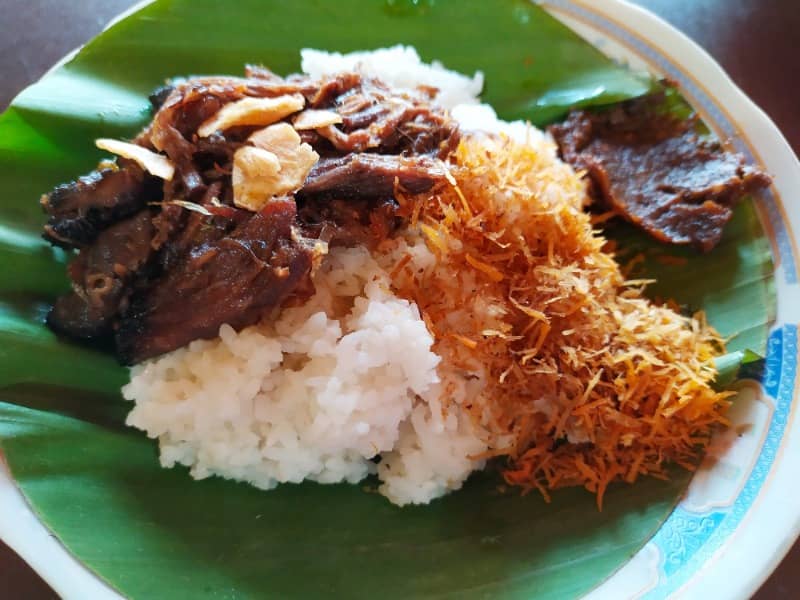 sego menir khas gresik