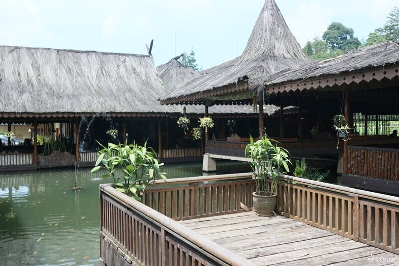 Rumah makan Sunda bandung