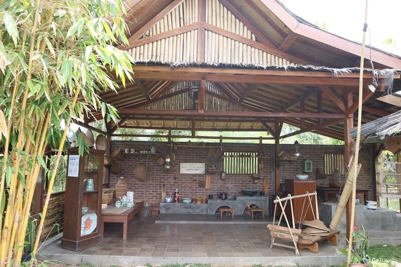 Rumah makan di Bandung