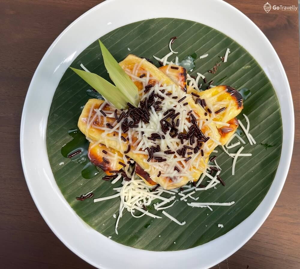 cafe dengan menu enak di Surabaya