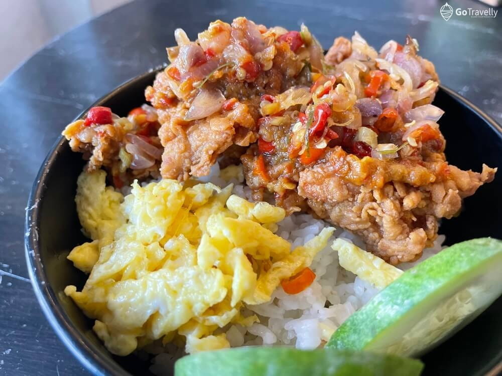 cafe hits di Surabaya