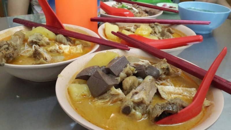 rumah makan tabona