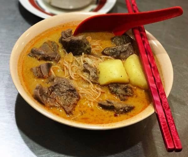 rumah makan tabona