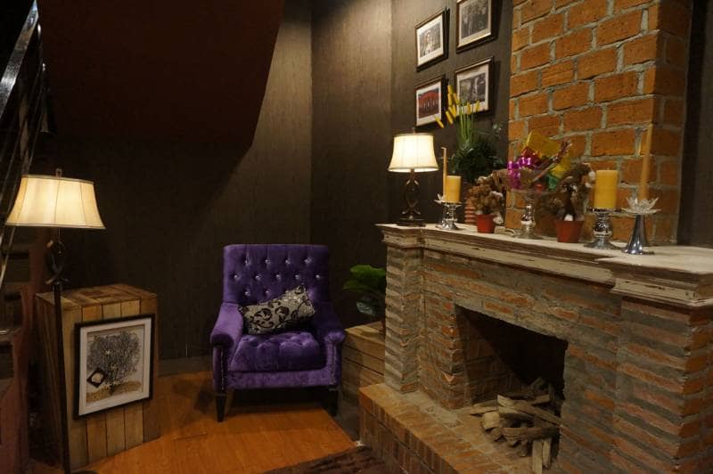 posh cafe and resto