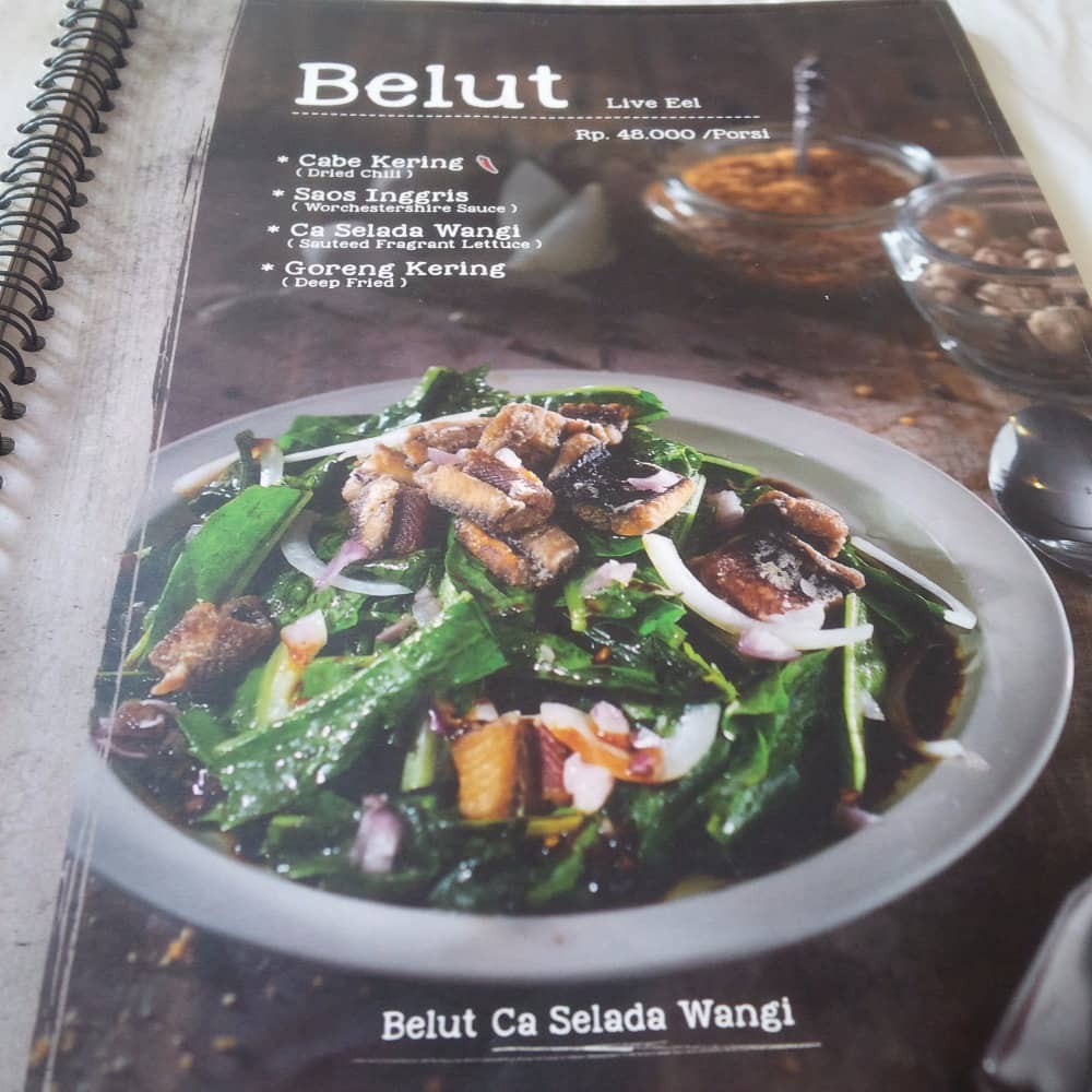 resto seafood layar surabaya