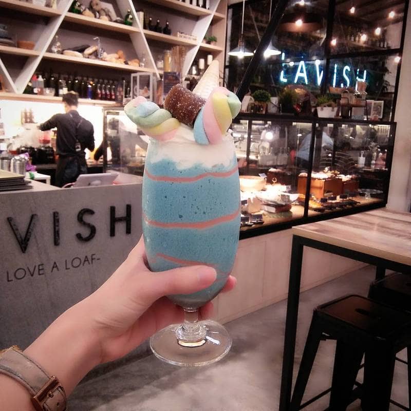 lavish fusion bakery