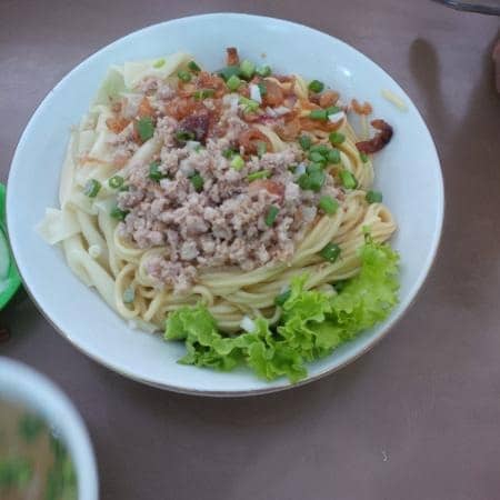 mie gajah mada