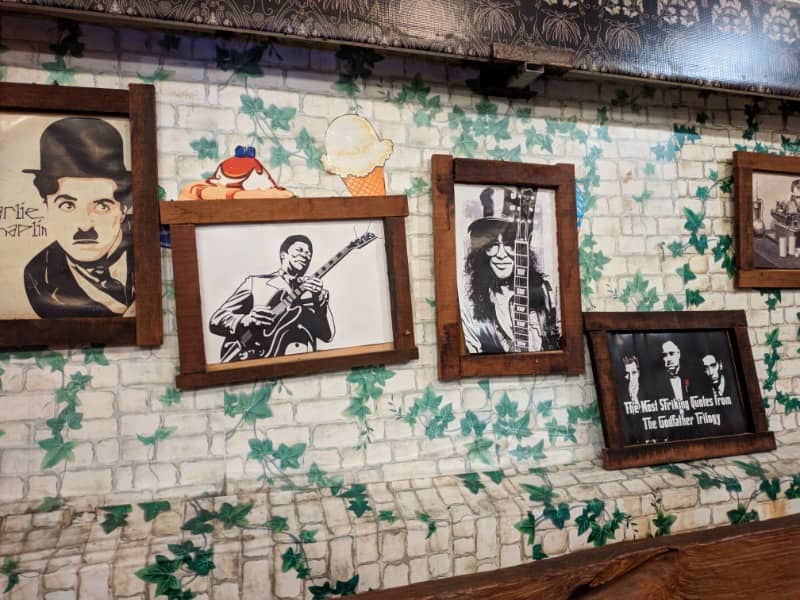 golden kitchen 17 cafe & resto