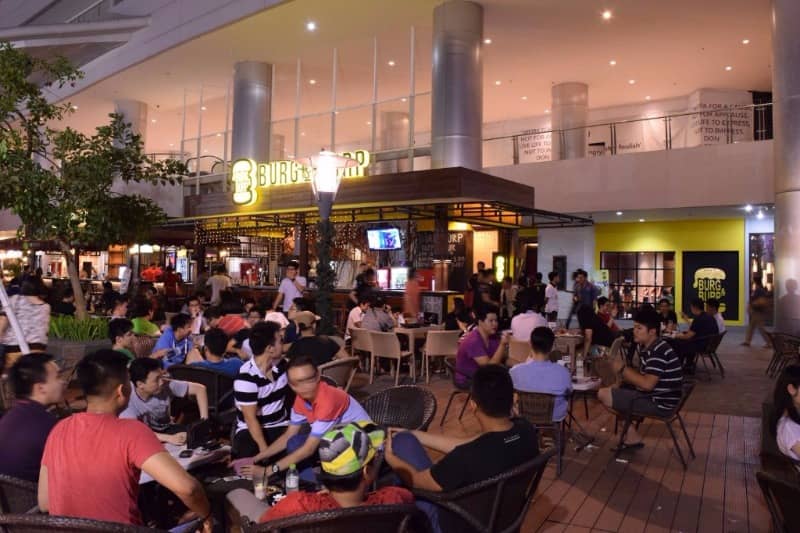 tempat nongkrong di surabaya