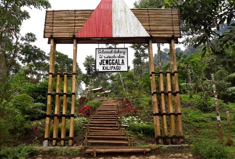curug jenggala baturaden