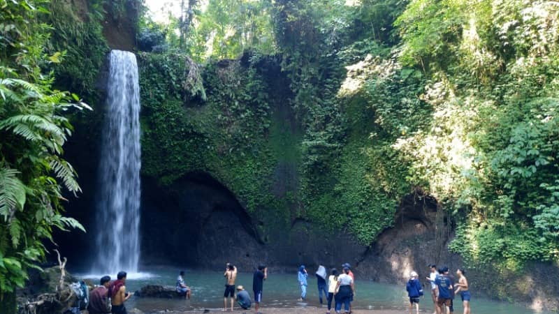 air terjun tibumana bali
