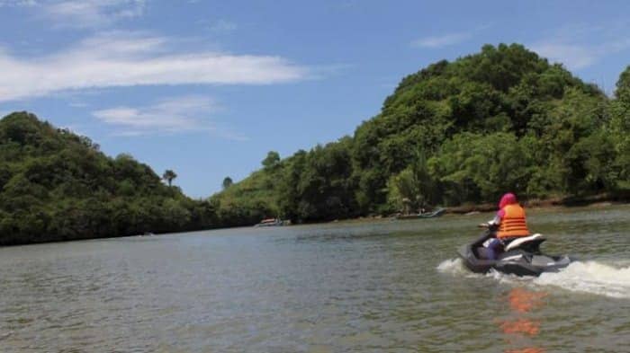 Pantai Ungapan Malang