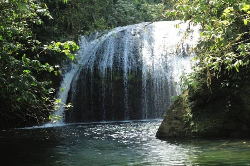 air terjun mandin damar