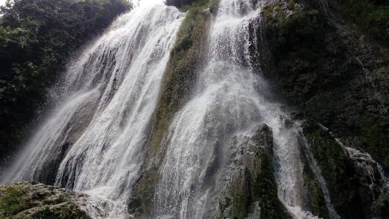 air terjun gulingan