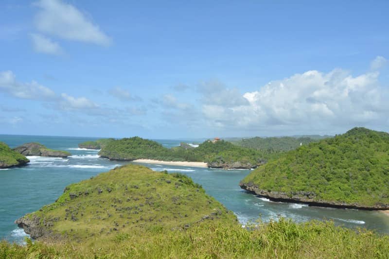pantai kasap pacitan