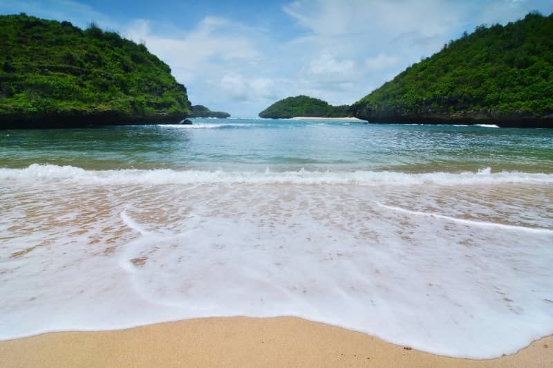 pantai kasap pacitan