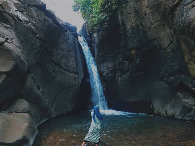 curug rambukasang brebes