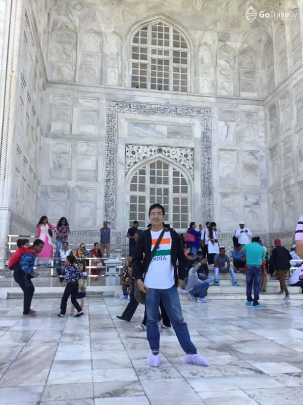 taj mahal agra india