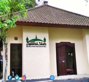 kebun raya bali
