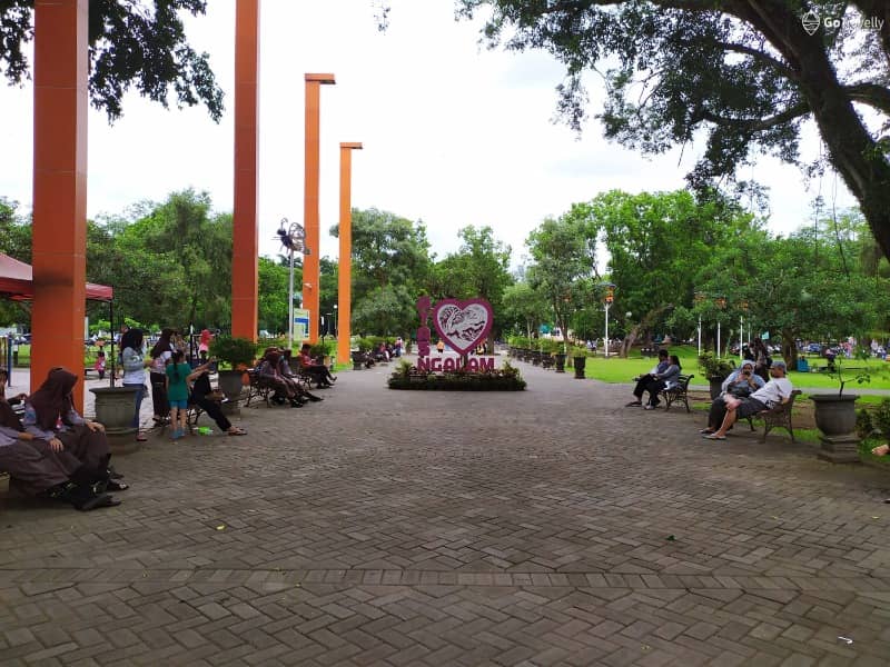 alun alun kota malang