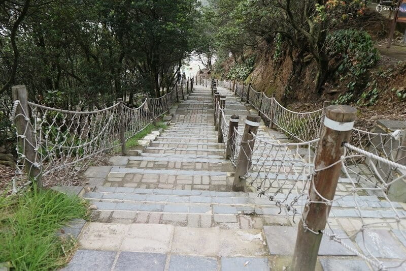 wisata alam terdekat