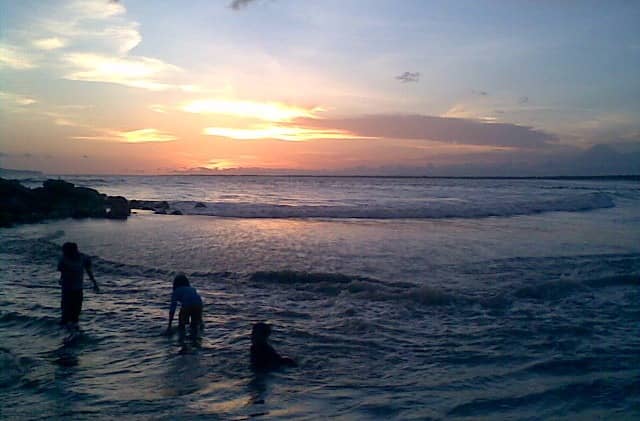pantai puger jember