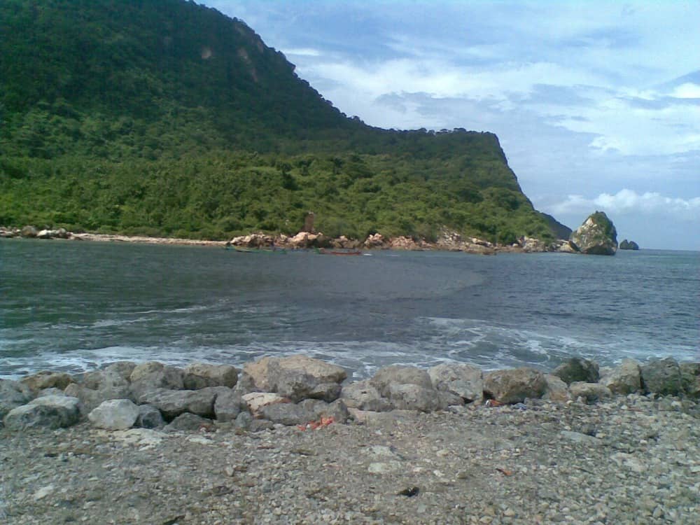 pantai puger jember