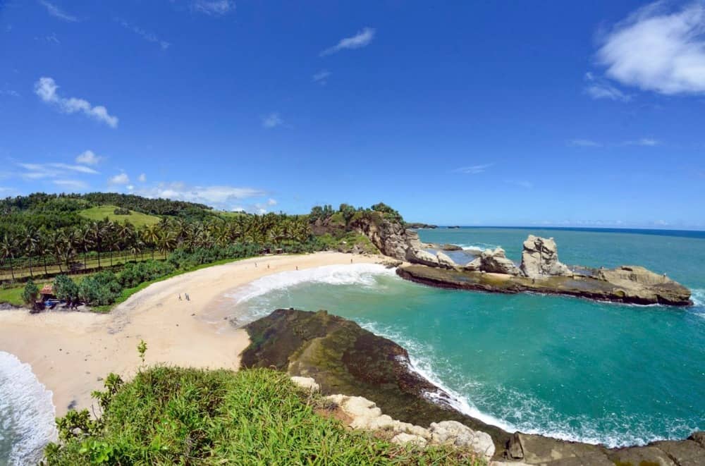 pantai klayar pacitan
