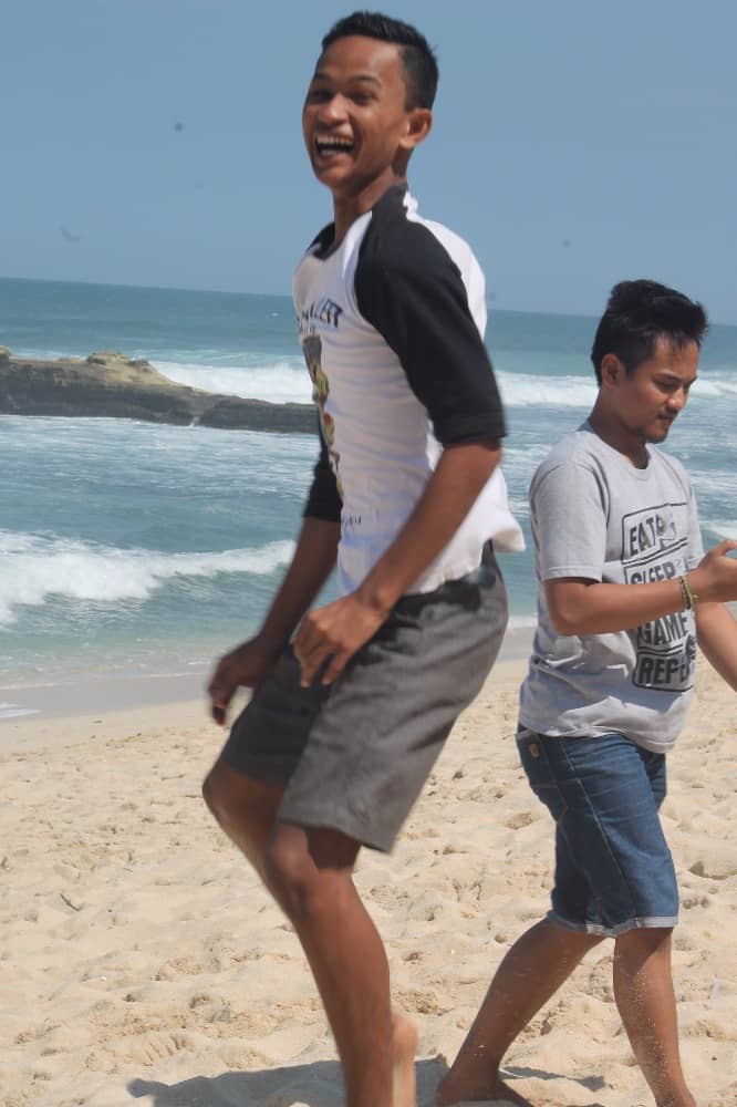 pantai buyutan