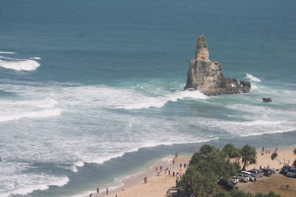 pantai buyutan