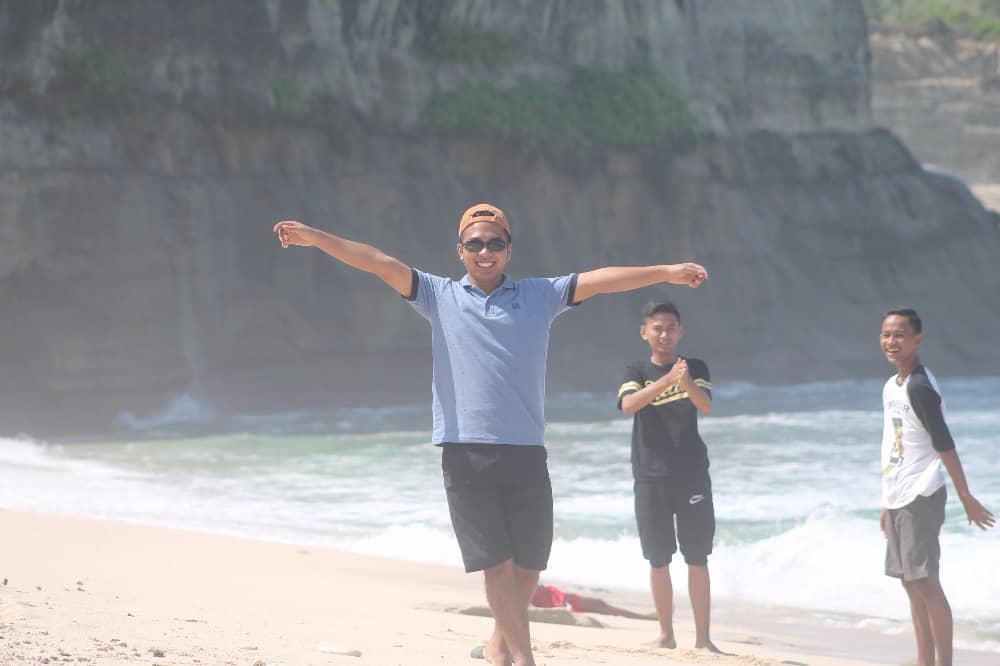 pantai buyutan
