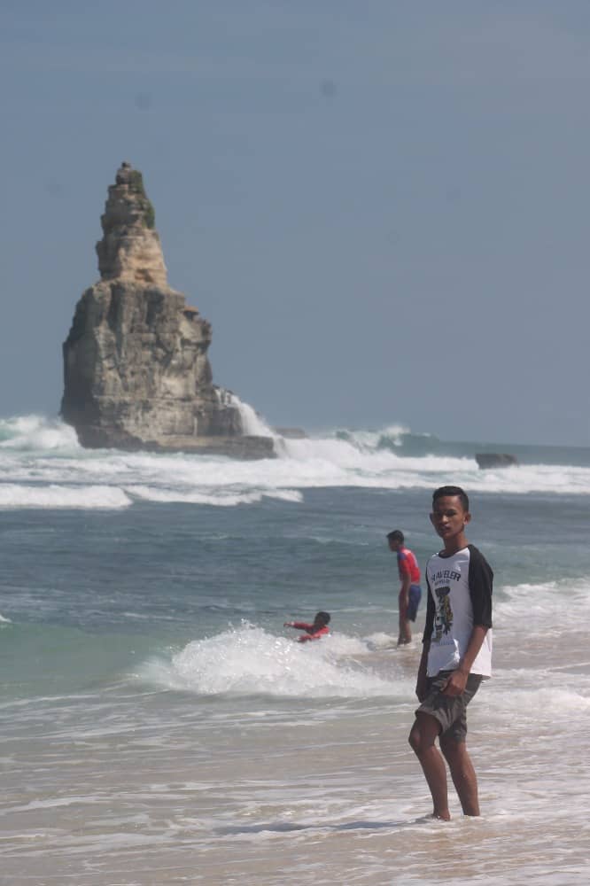 pantai buyutan