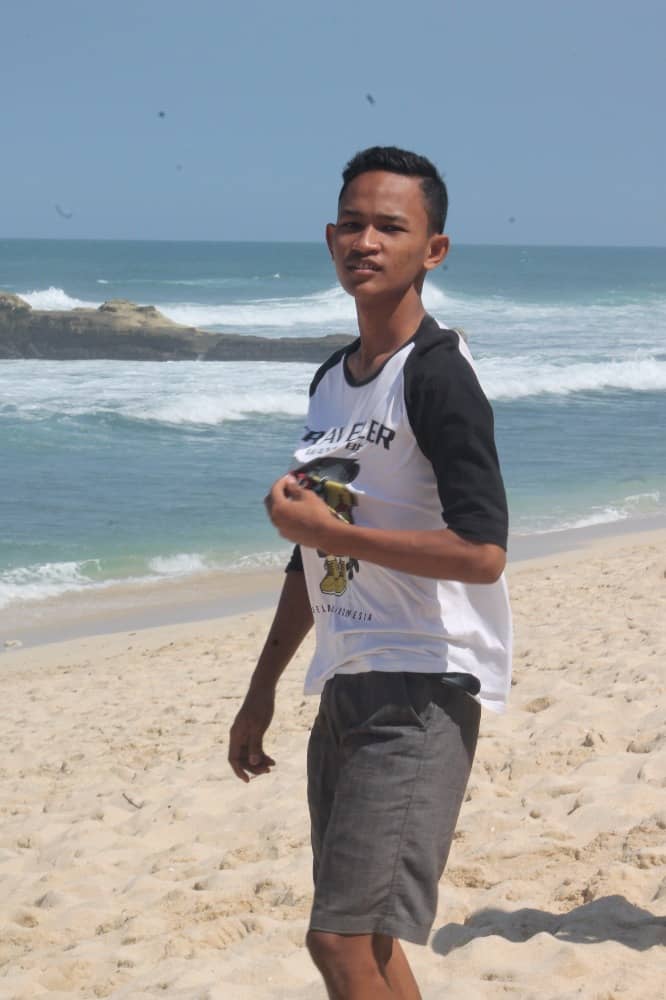 pantai buyutan