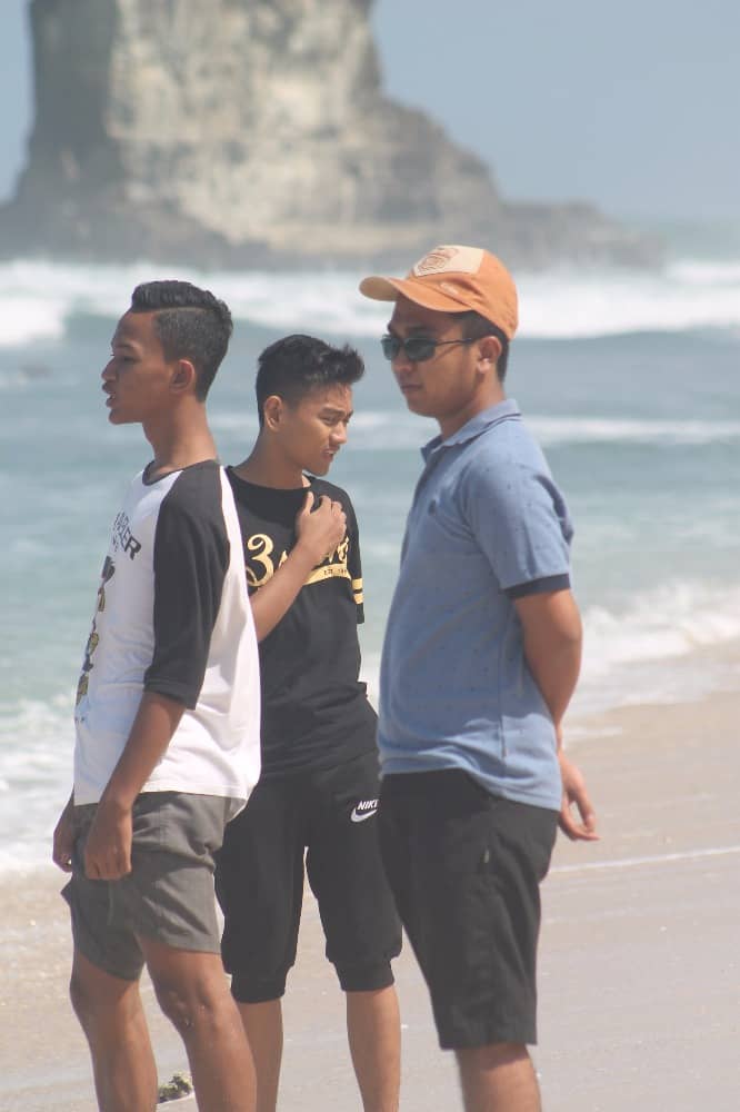 pantai buyutan