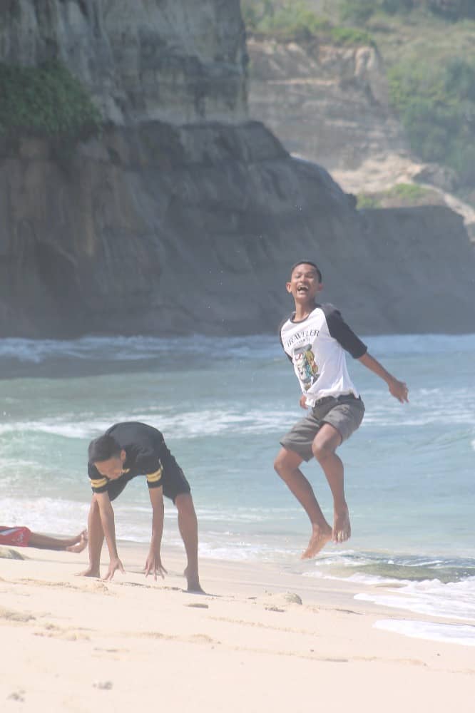 pantai buyutan