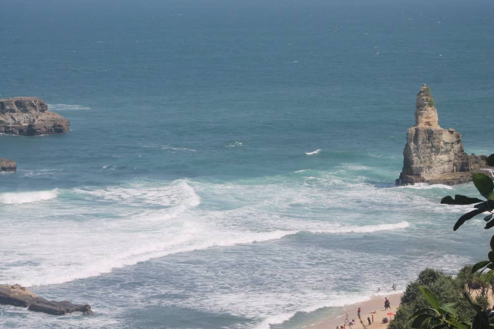 pantai buyutan