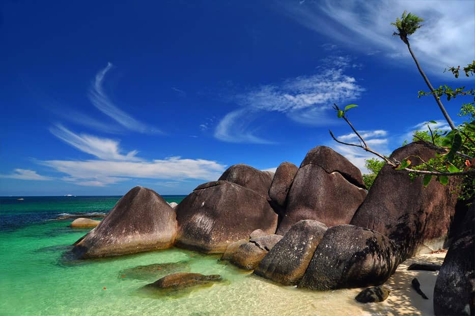 tanjung tinggi beach