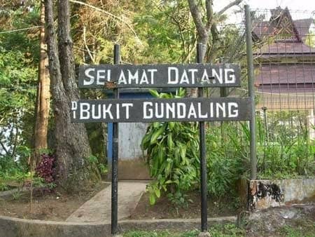 bukit gundaling