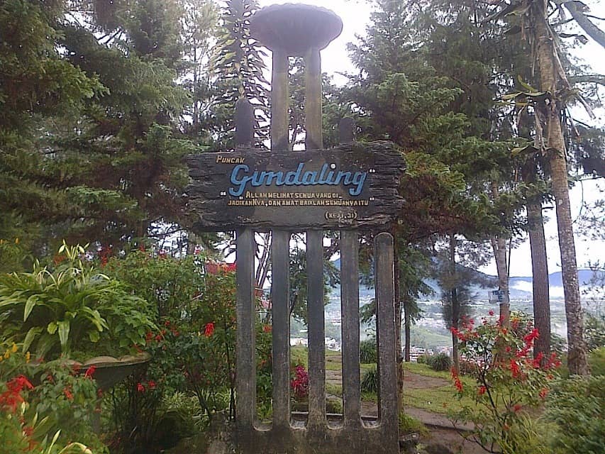 bukit gundaling